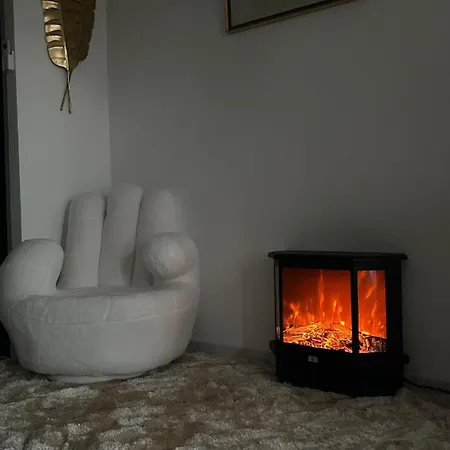 Luxe Jaccuzi Marbre Et Terrasse Apartman