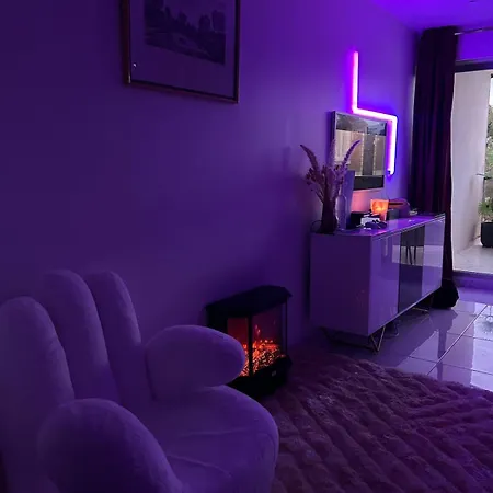 Luxe Jaccuzi Marbre Et Terrasse Apartmán *