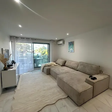 Apartmán Luxe Jaccuzi Marbre Et Terrasse *