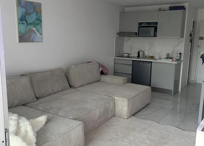 Apartman Luxe Jaccuzi Marbre Et Terrasse *