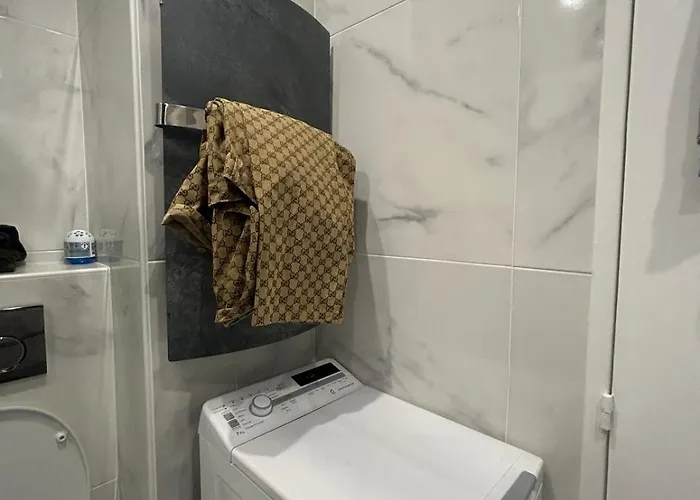 Luxe Jaccuzi Marbre Et Terrasse