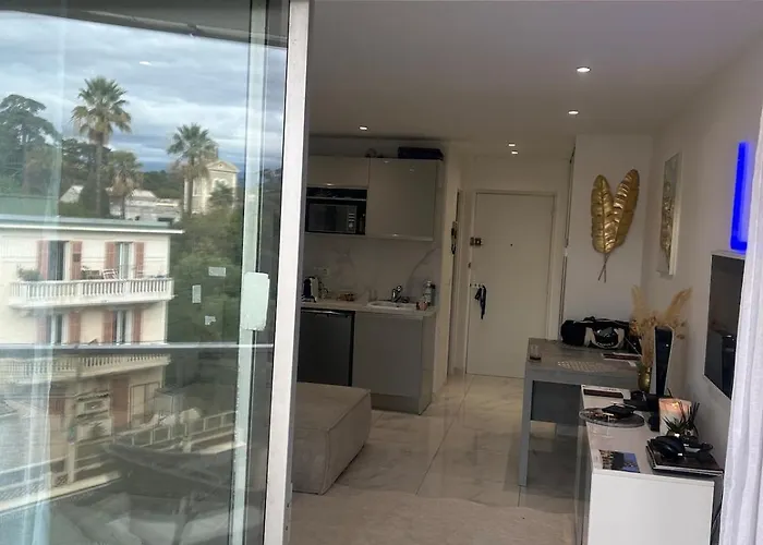 Apartman Luxe Jaccuzi Marbre Et Terrasse *